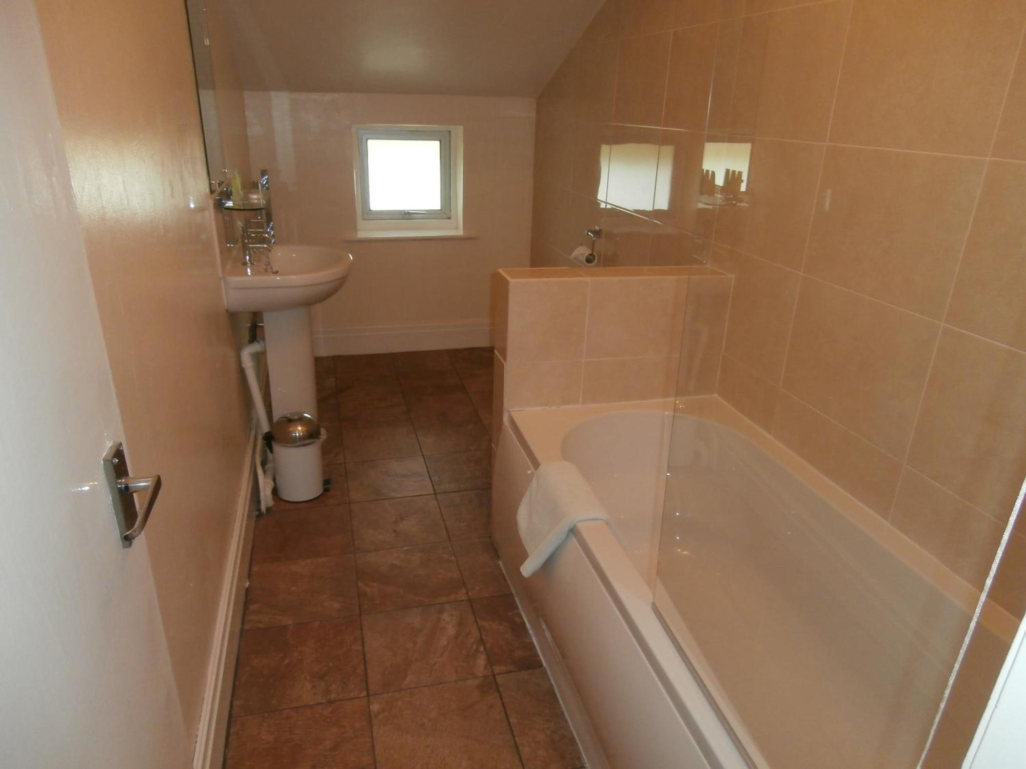 Three Wells B&B Llandrindod Wells Phòng bức ảnh